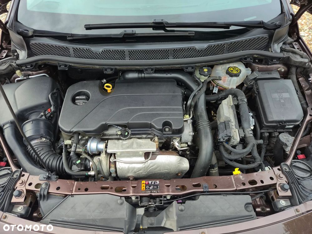 Opel Astra 1.4 Turbo Start/Stop 120 Jahre - 29