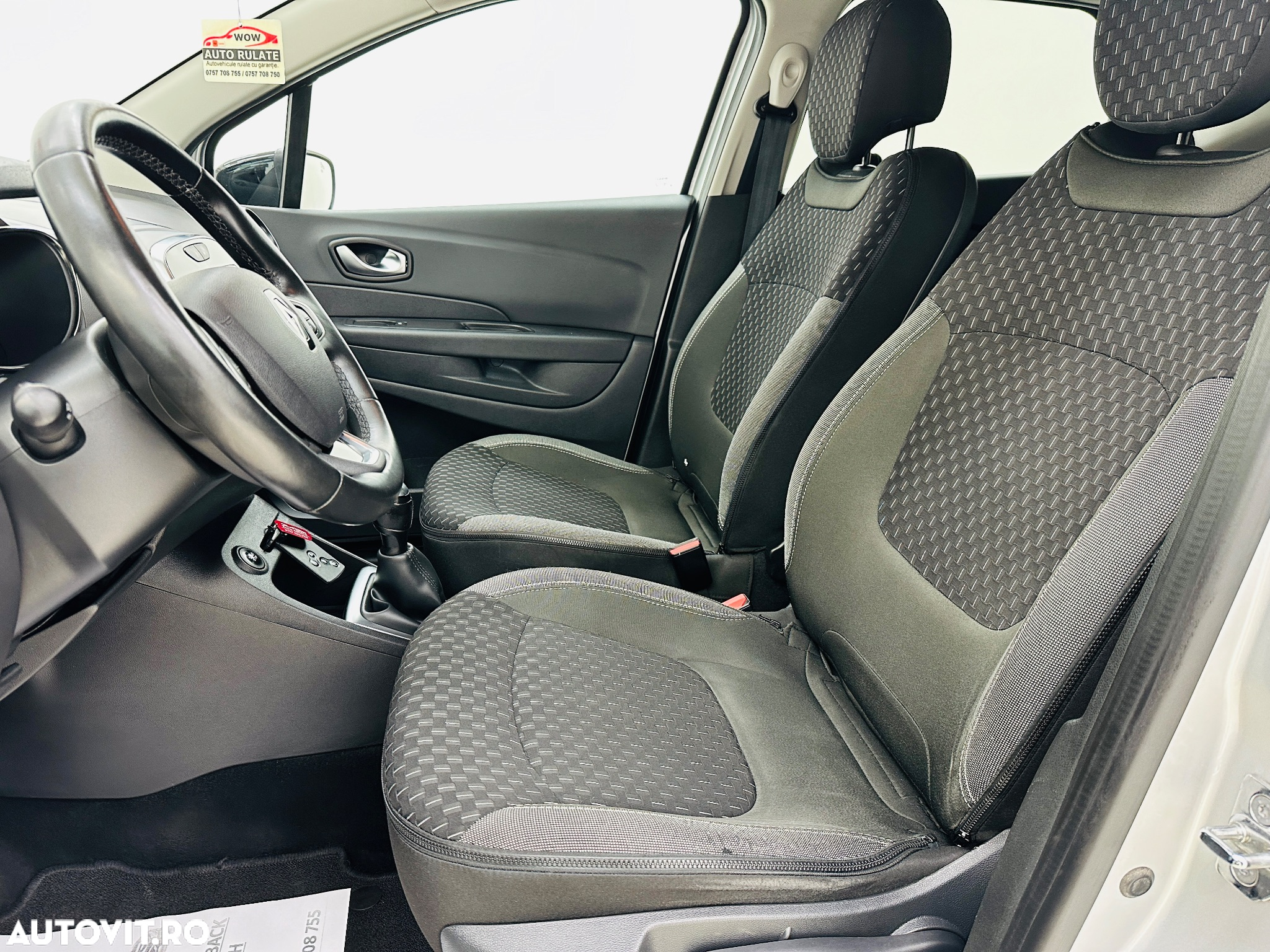 Renault Captur - 15