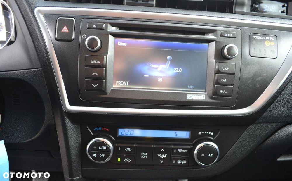 Toyota Auris 1.33 VVT-i Terra - 28