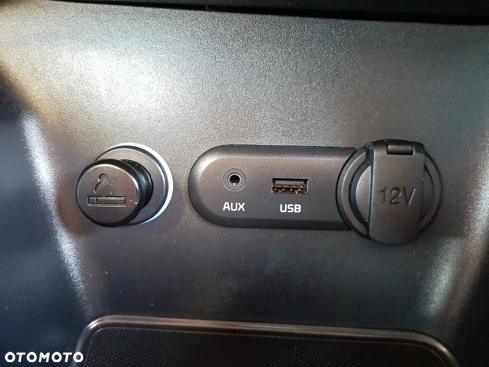 Kia Ceed 1.6 GDI Spirit - 17