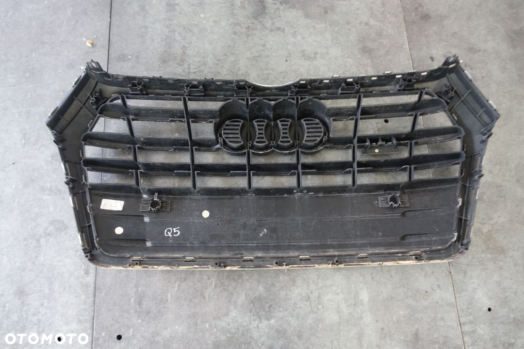 ATRAPA GRILL AUDI Q5 II QUATTRO 80A - 3