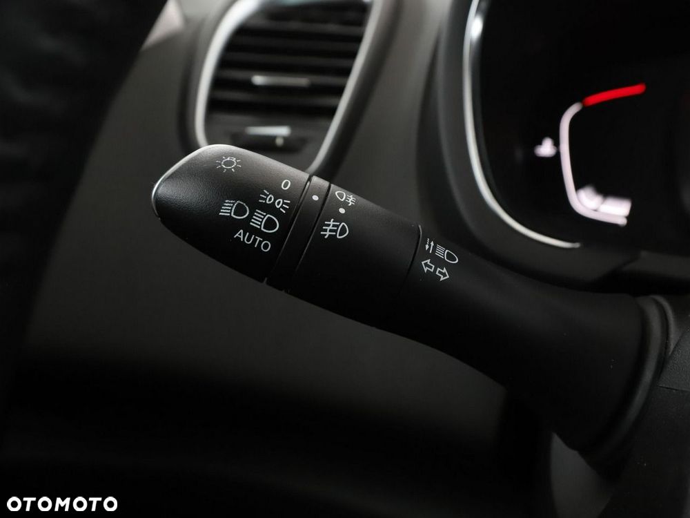 Renault Scenic ENERGY TCe 115 EXPERIENCE - 33