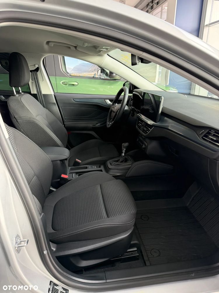 Ford Focus 1.0 EcoBoost mHEV Active X - 17