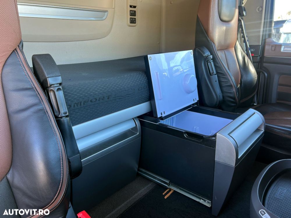 DAF XF 530 FT Super Space Cab full option - 10