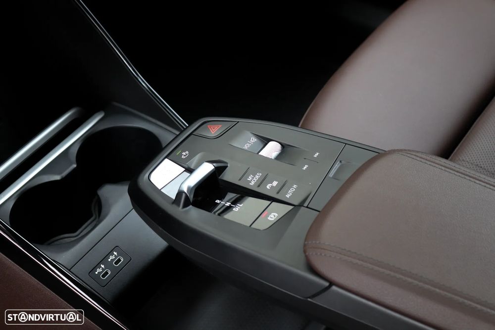 BMW 214 Active Tourer - 23
