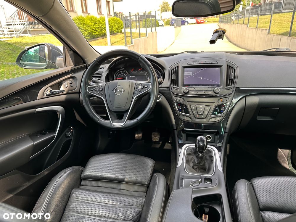 Opel Insignia - 15