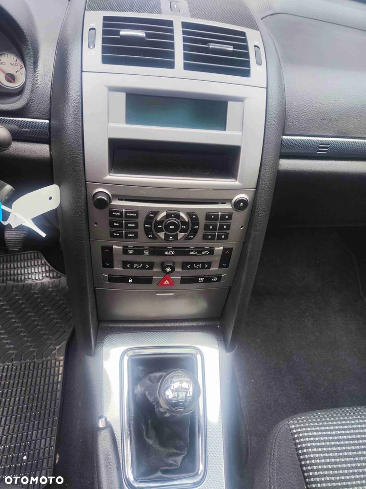 Peugeot 407 135 Premium - 17
