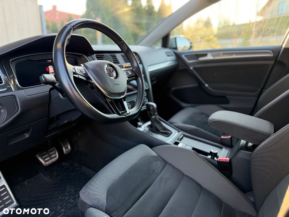 Volkswagen Golf Alltrack - 11