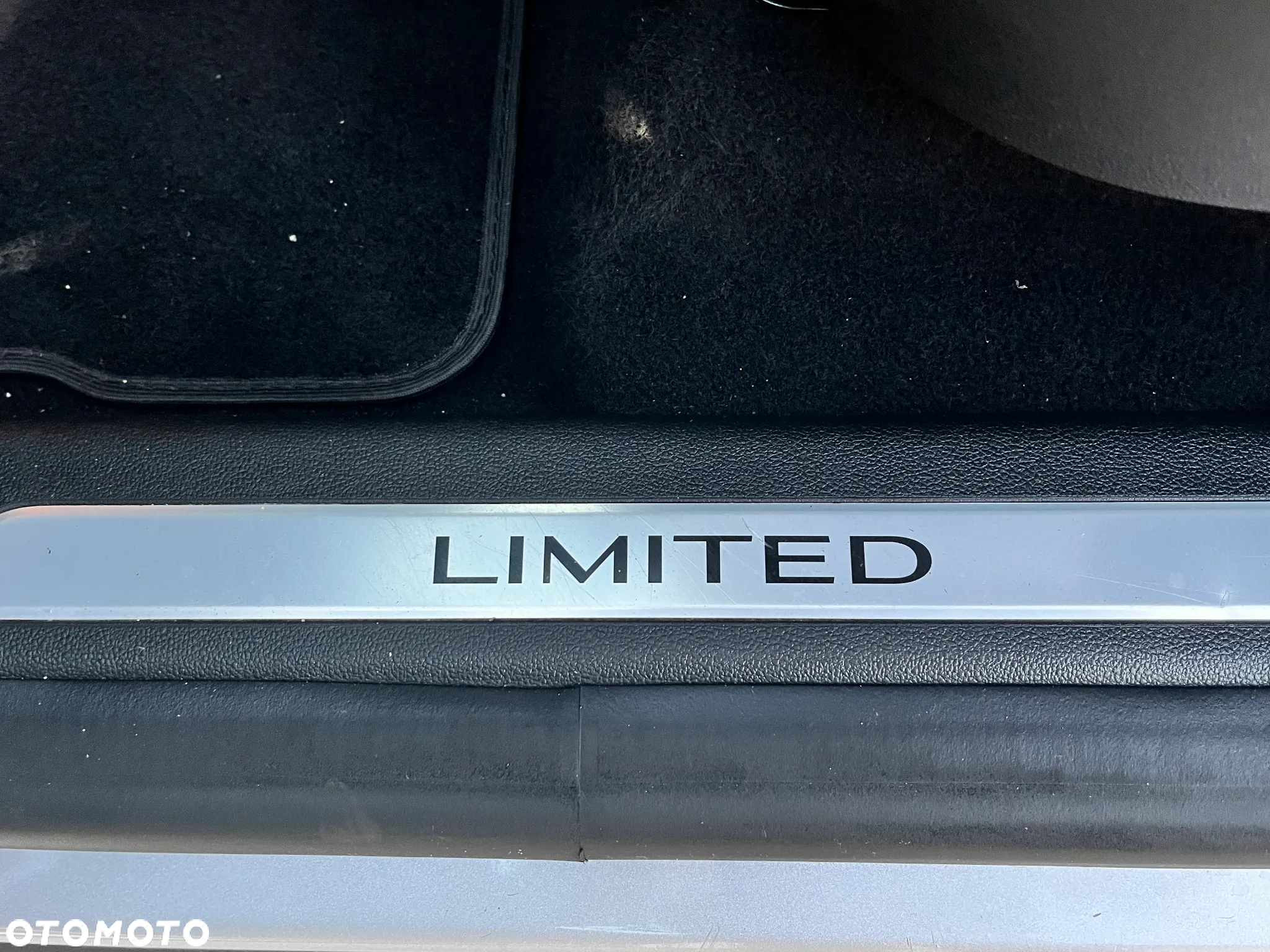 Renault Scenic TCe 115 GPF LIMITED - 17