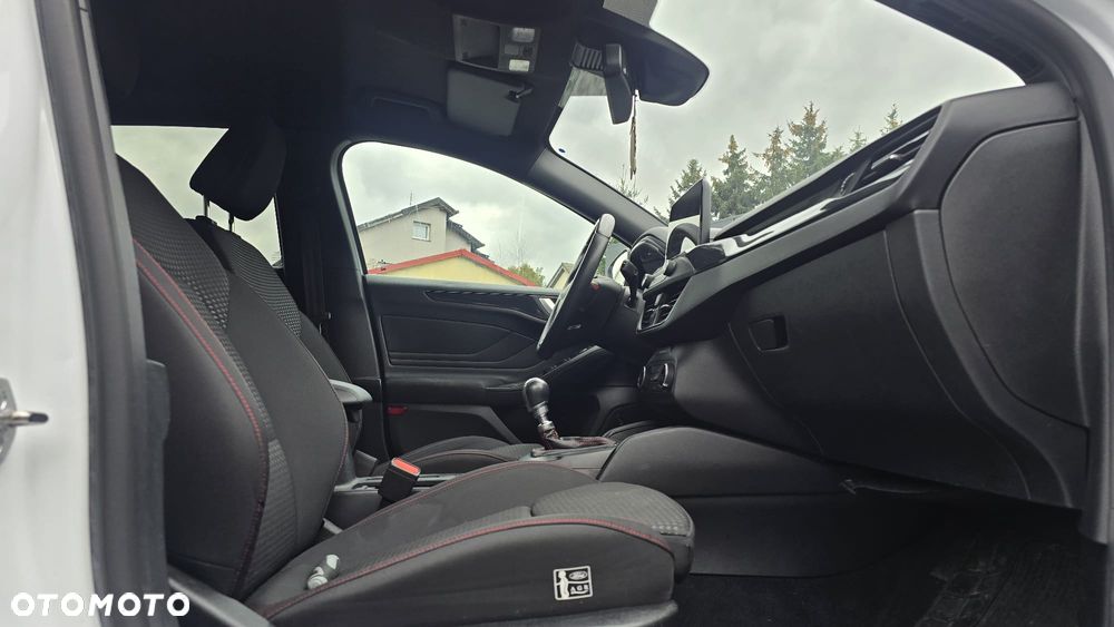 Ford Focus 2.0 TDCi ST-Line ASS - 8