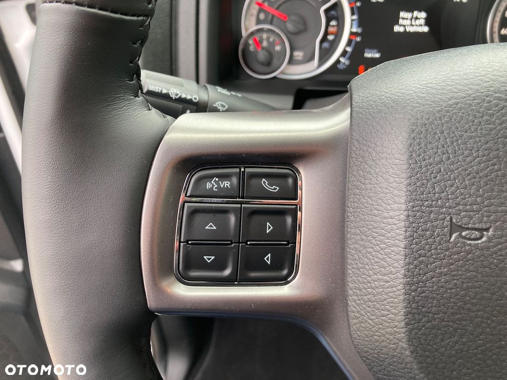 Dodge RAM 1500 5.7 4x4 - 31