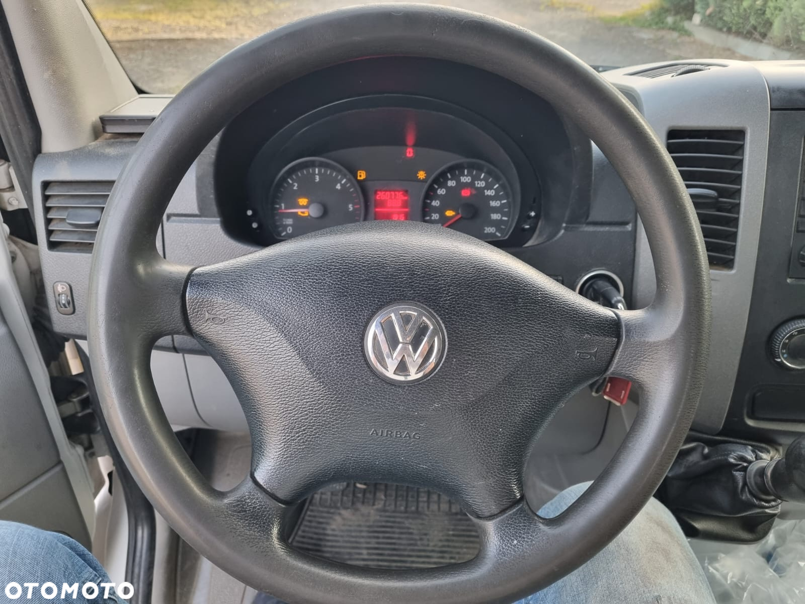 Volkswagen CRAFTER - 12