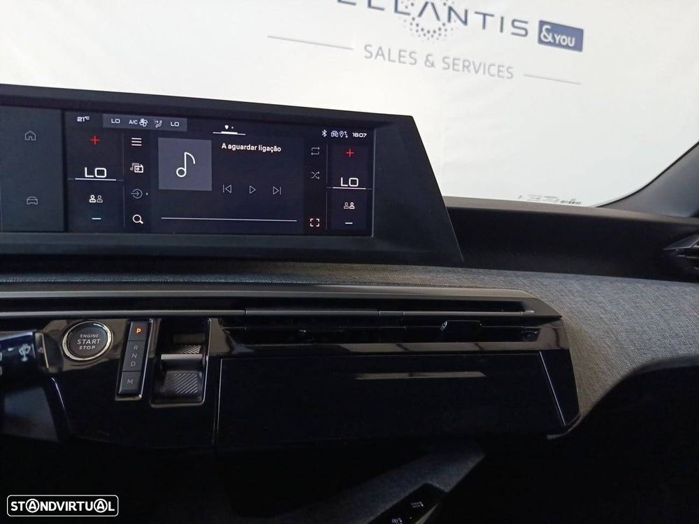 Peugeot 5008 1.2 Hybrid Allure e-DCS6 - 20
