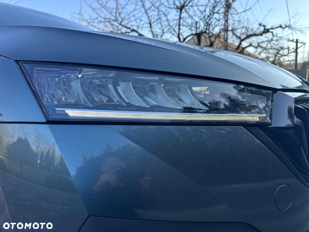 Skoda Octavia 2.0 TDI SCR 4x4 Style DSG - 22