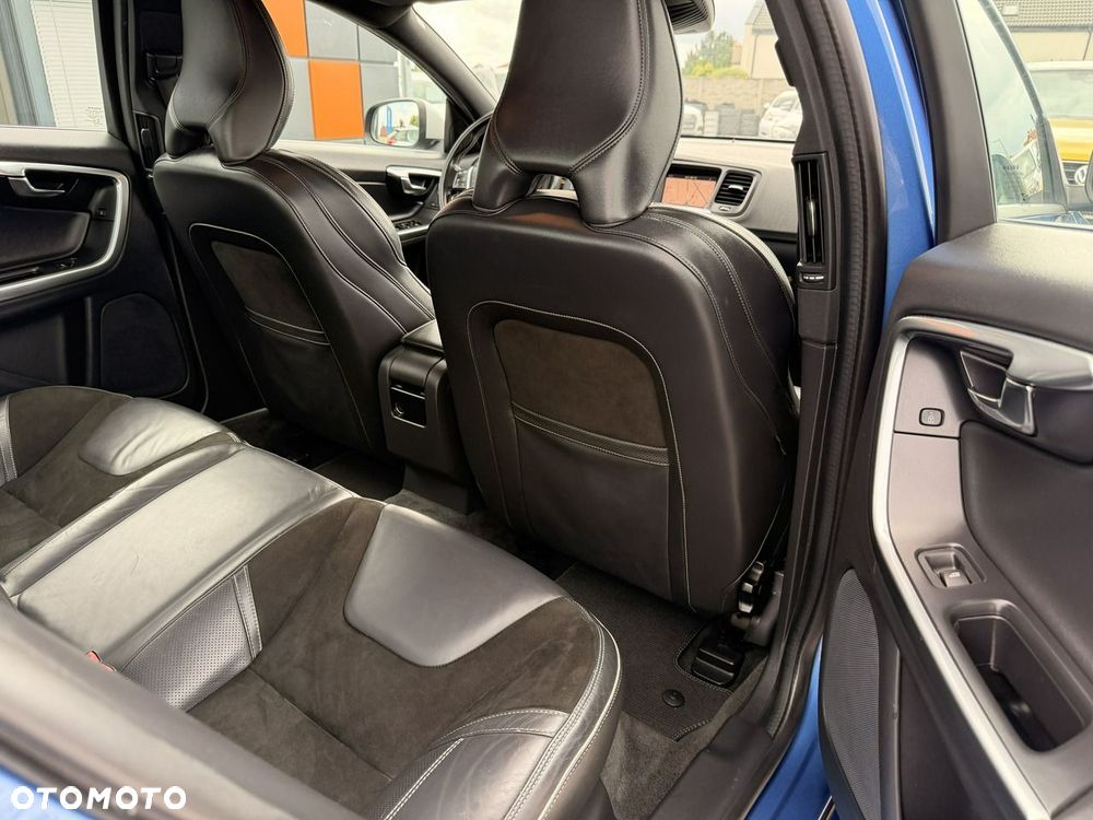 Volvo S60 - 14
