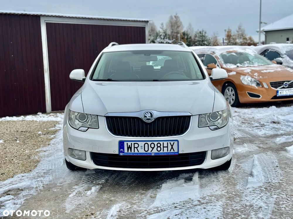 Skoda Superb 1.8 TSI Exclusive - 9