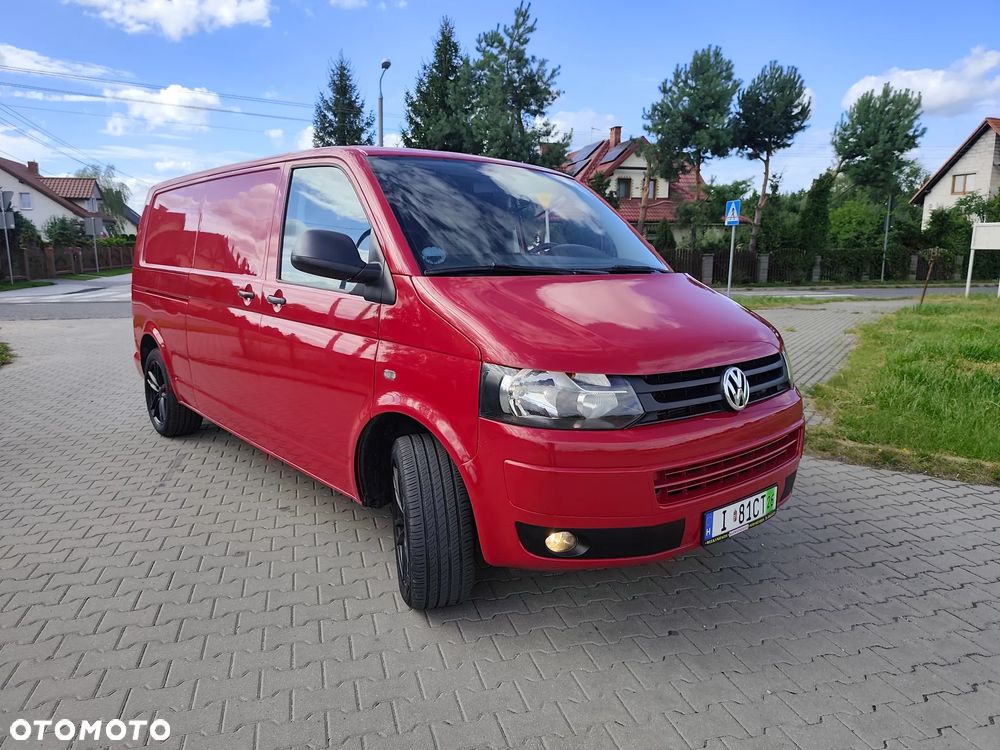 Volkswagen Transporter - 1