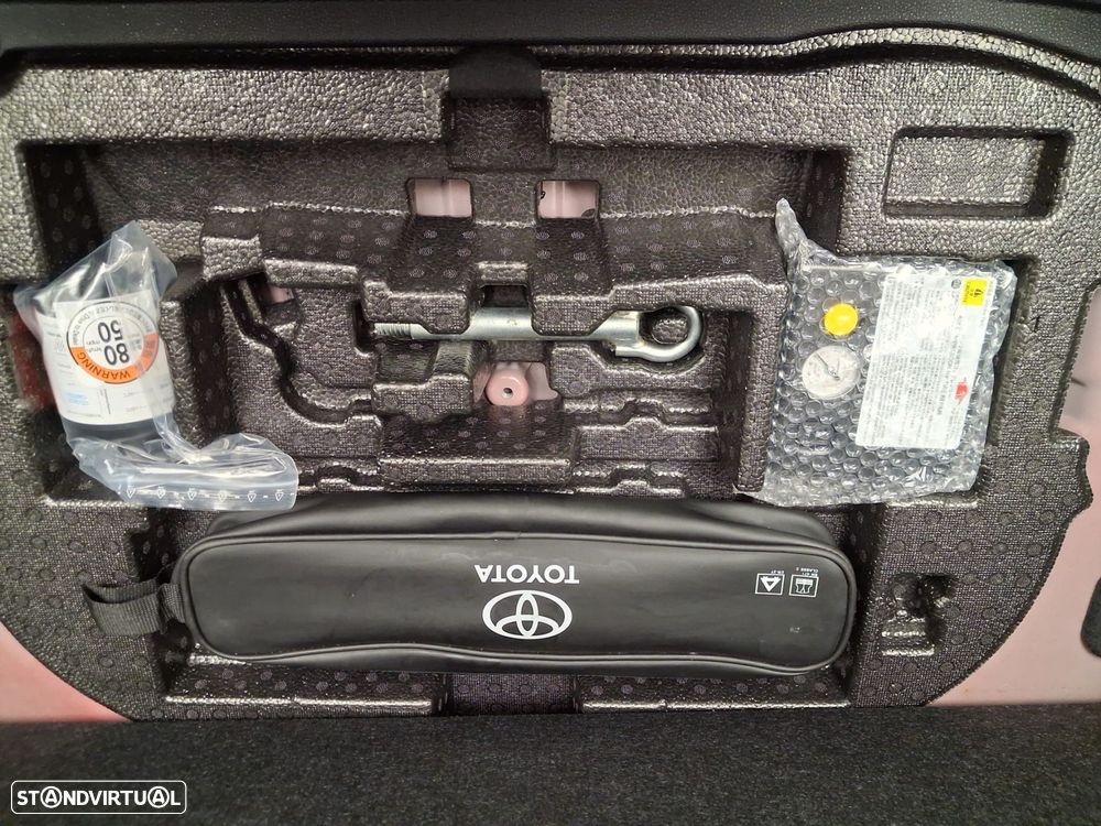 Toyota Corolla - 42
