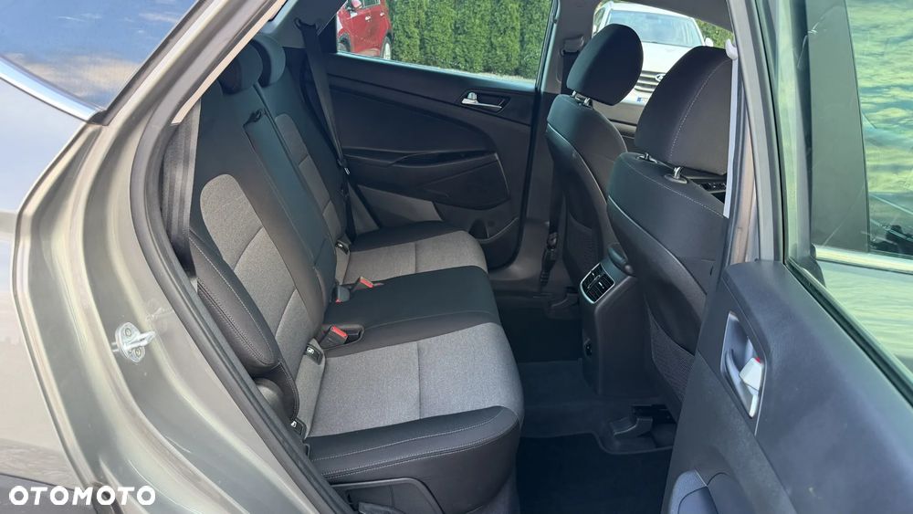 Hyundai Tucson 1.6 GDi Comfort 2WD - 32