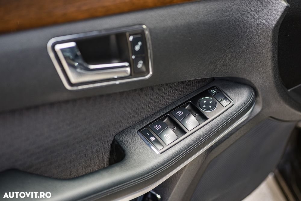 Mercedes-Benz E 220 CDI Automatik Classic - 14