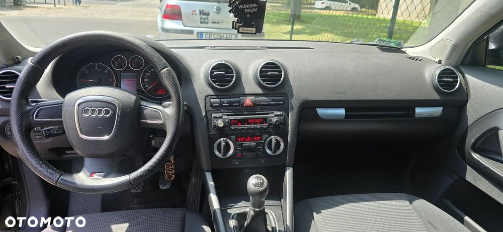 Audi A3 3-drzwiowe 1.9 TDI Ambiente - 9