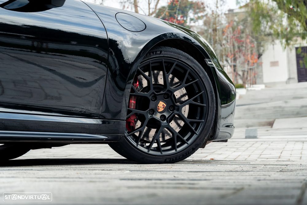 Porsche 911 (992) Carrera GTS PDK - 10