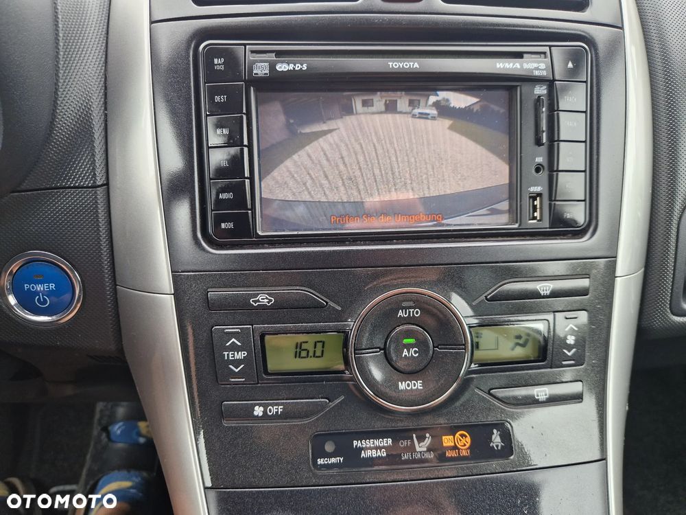 Toyota Auris - 32