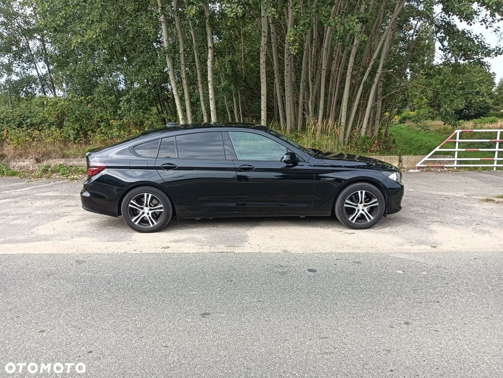 BMW 5GT - 3