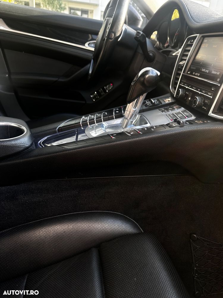 Porsche Panamera 3.0TD Tiptronic - 25