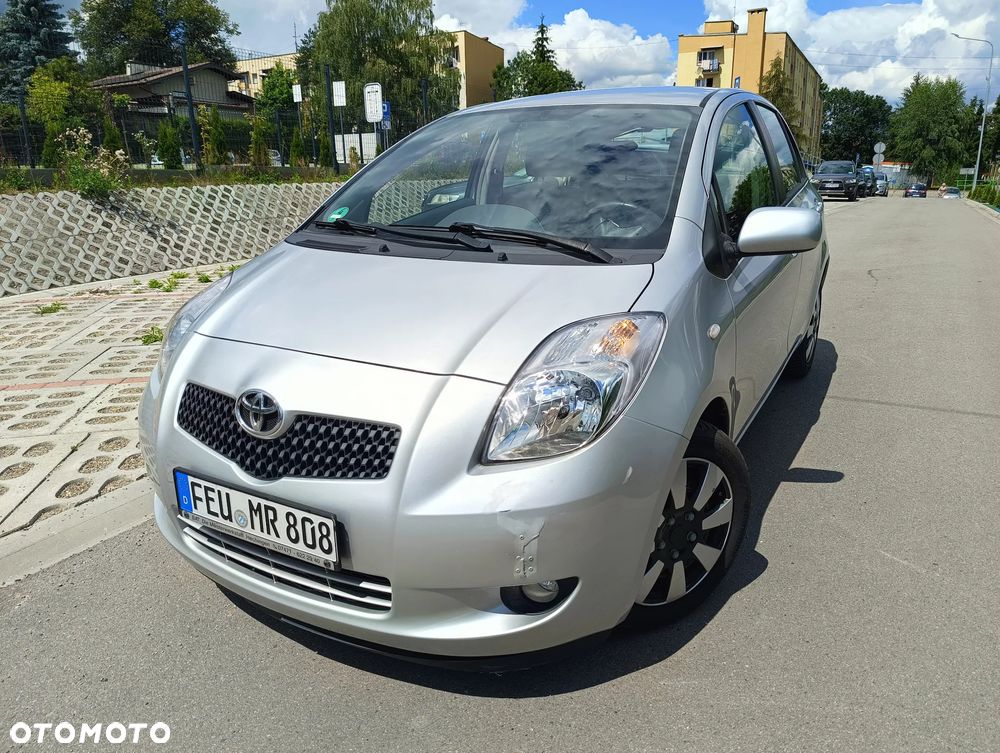 Toyota Yaris 1.3 Edition - 1