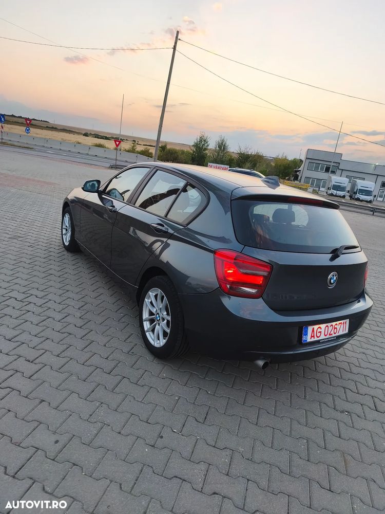 BMW Seria 1 118d Sport Line - 9