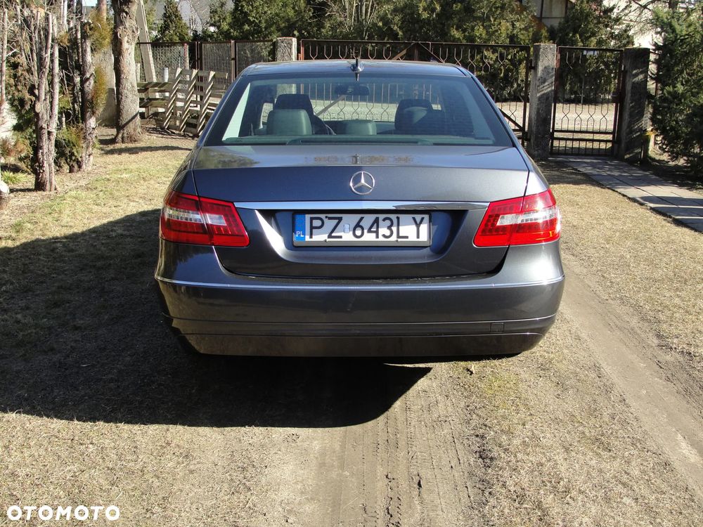Mercedes-Benz Klasa E 220 CDI BlueEff Avantgarde - 6