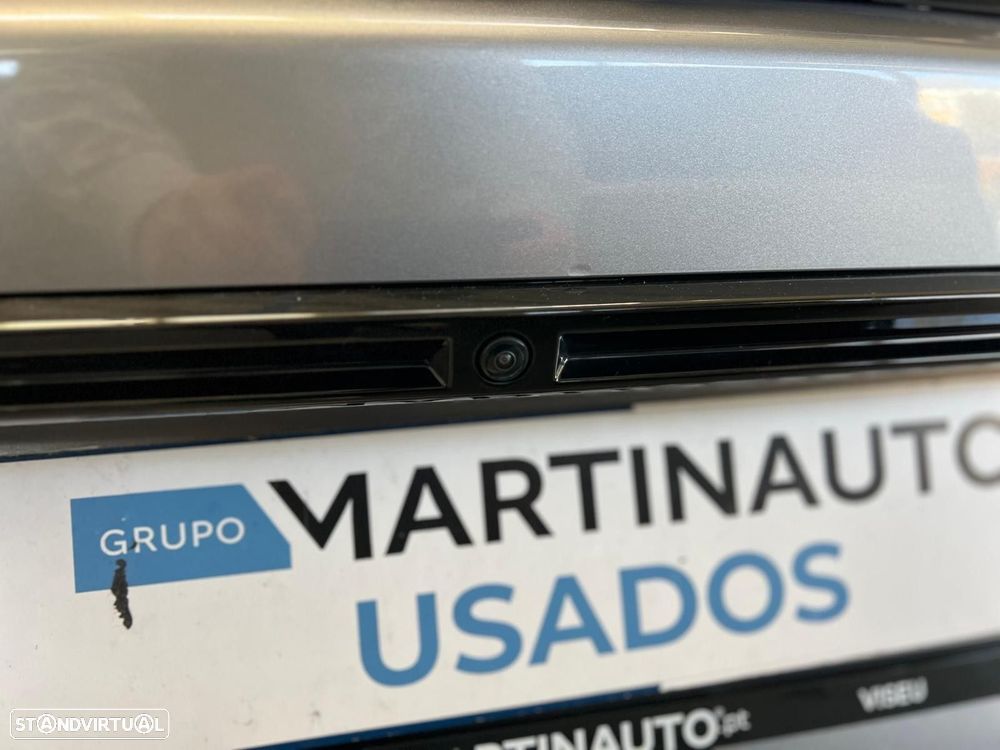 Peugeot e-2008 50 kWh Allure - 11