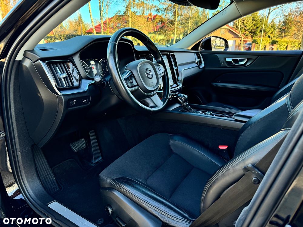 Volvo V60 D4 Geartronic Momentum Pro - 7