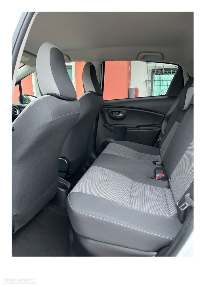 Toyota Yaris - 18