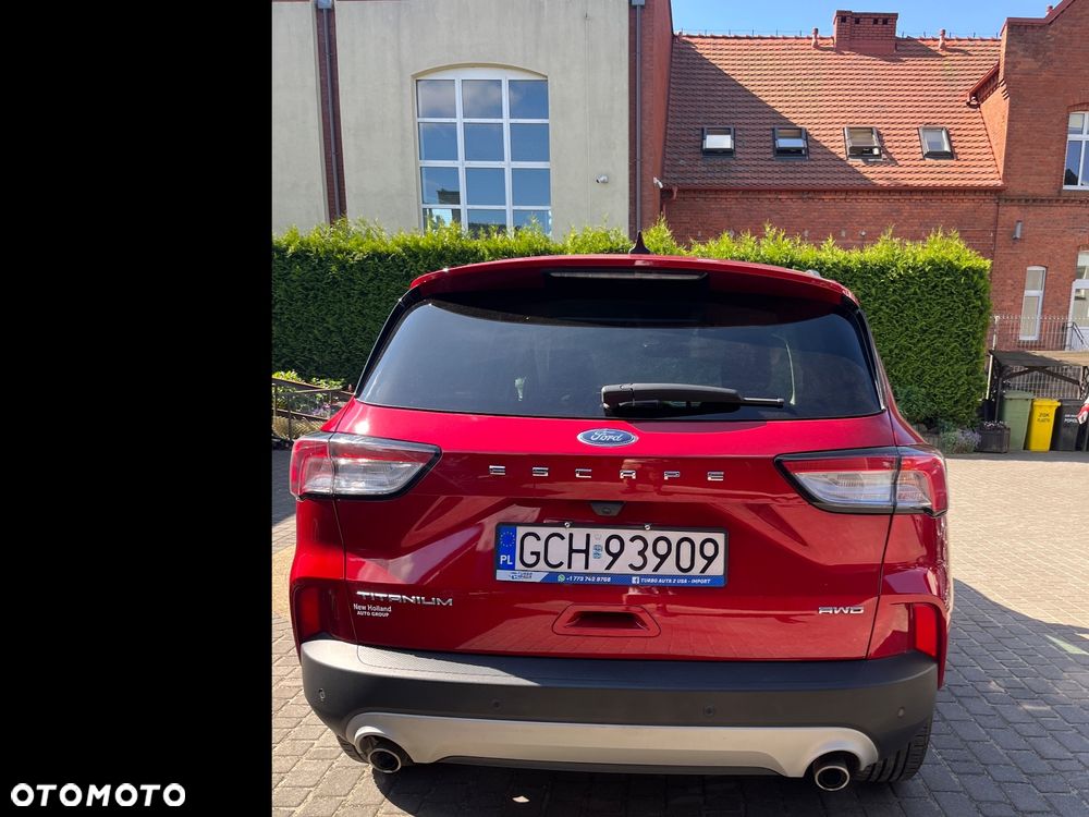Ford Escape 2.0 EcoBoost AWD Titanium - 5