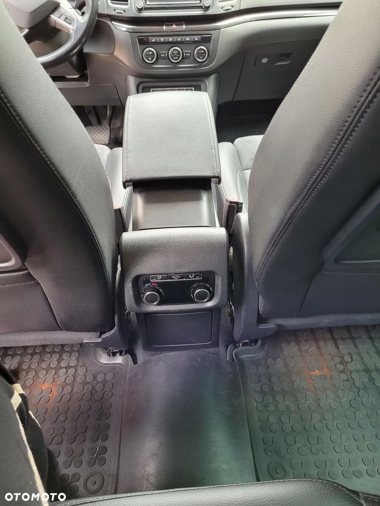 Seat Alhambra 2.0 TDI Style Advanced DSG - 20