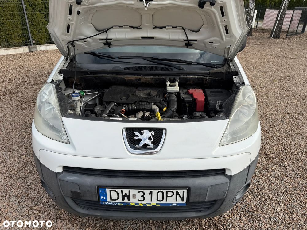 Peugeot Partner 1.6 HDi VTC - 11