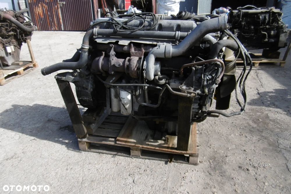 Silnik Renault Kerax 420DCI - 1