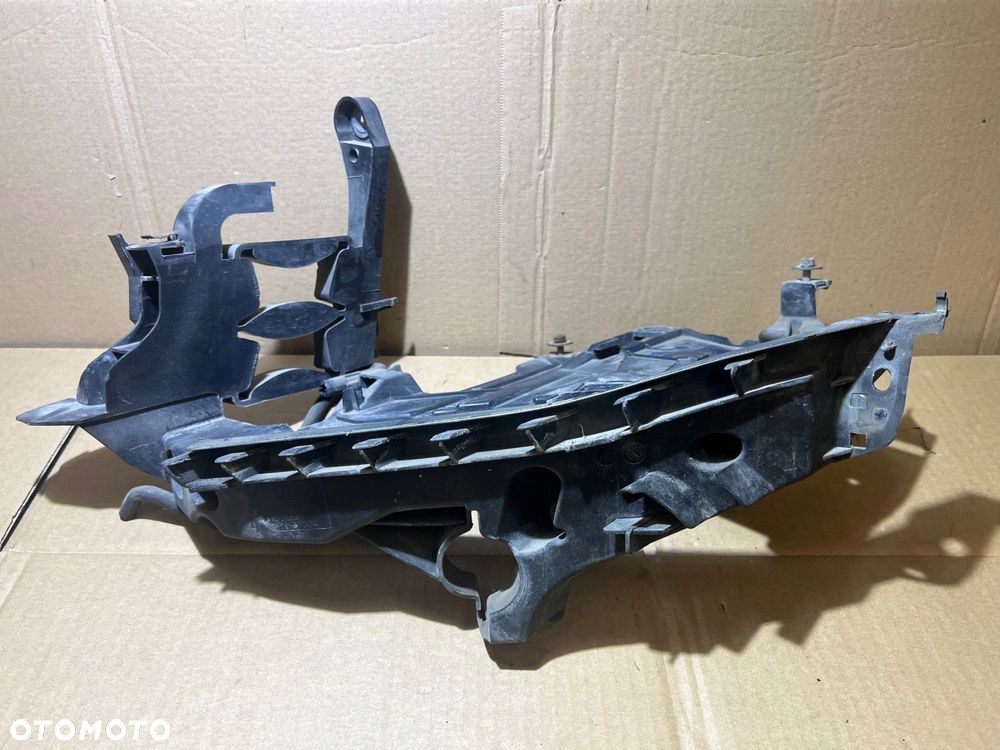 audi a4 b8 ślizg mocowanie lampy lewy przód przedni 8k0805607a - 1