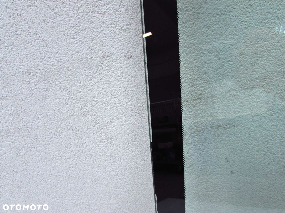 VOLVO C70 II LIFT 06- SZYBA PRZOD PRZEDNIA CZOLOWA SENSOR - 4