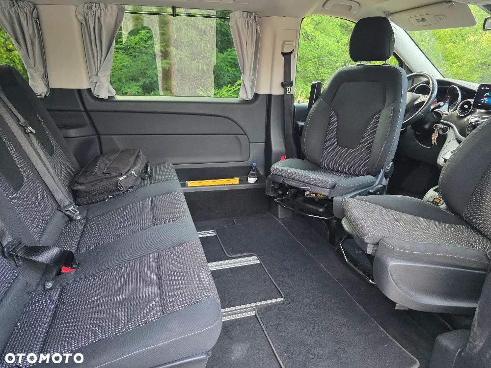 Mercedes-Benz Klasa V 300 d lang 4Matic 9G-TRONIC - 26