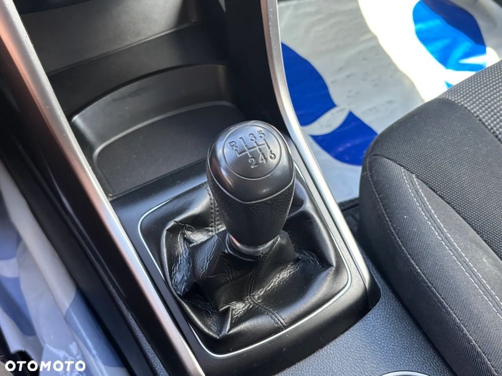 Hyundai i30 i30cw 1.4 CRDi Advantage - 21