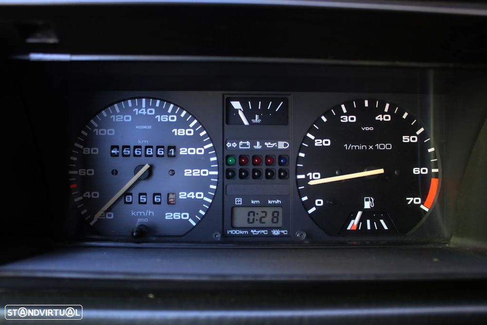 VW Golf ver-1-8-gti-16v - 31