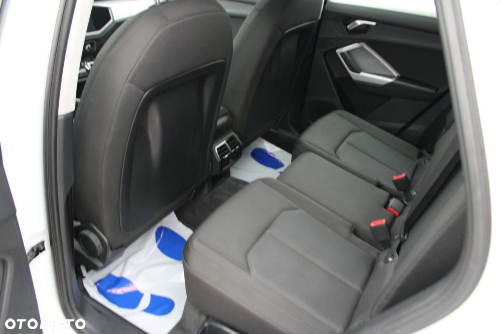 Audi Q3 - 16