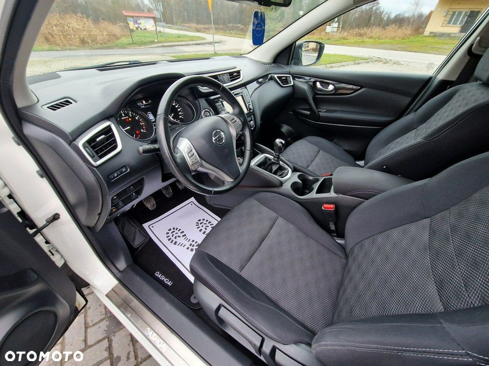 Nissan Qashqai - 16