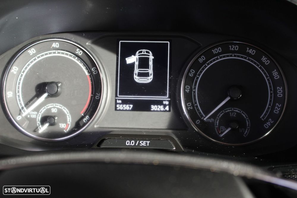 Skoda Fabia 1.0 MPI Ambition - 20