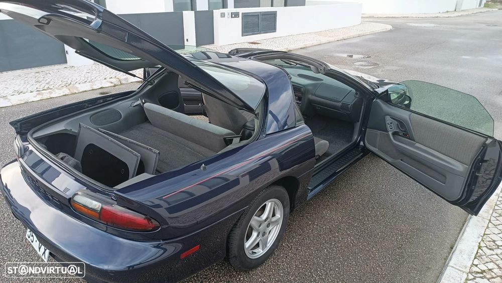 Chevrolet Camaro - 18