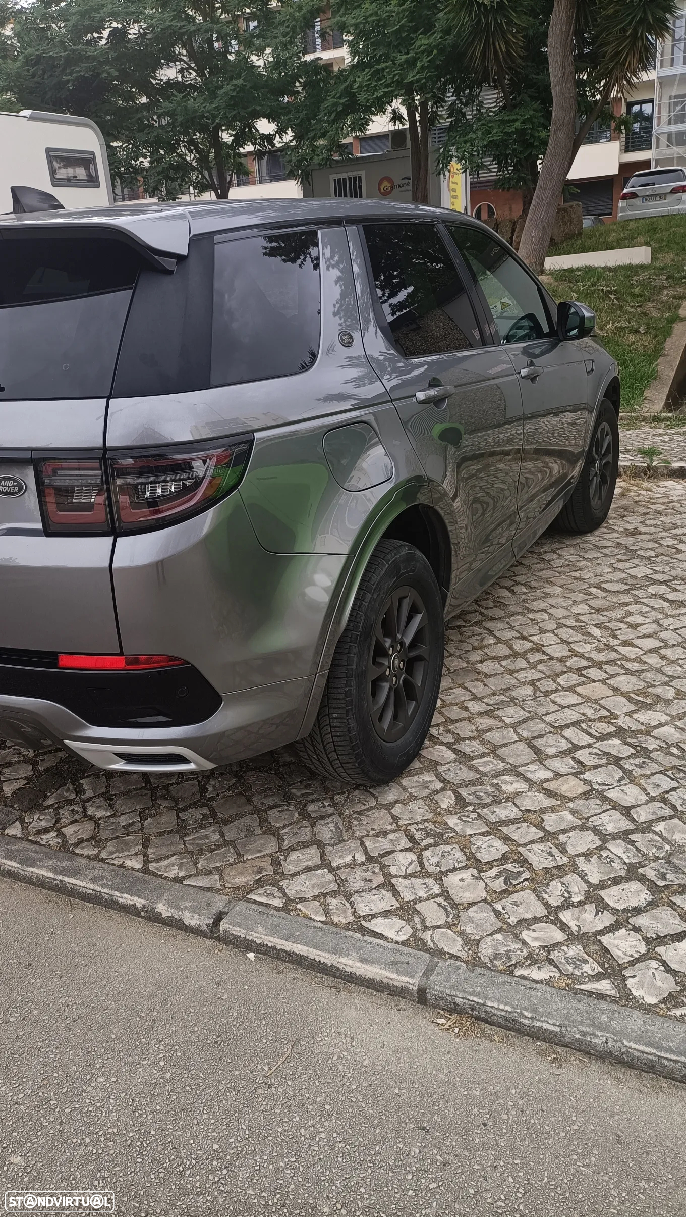 Land Rover Discovery Sport 2.0 eD4 7L - 10