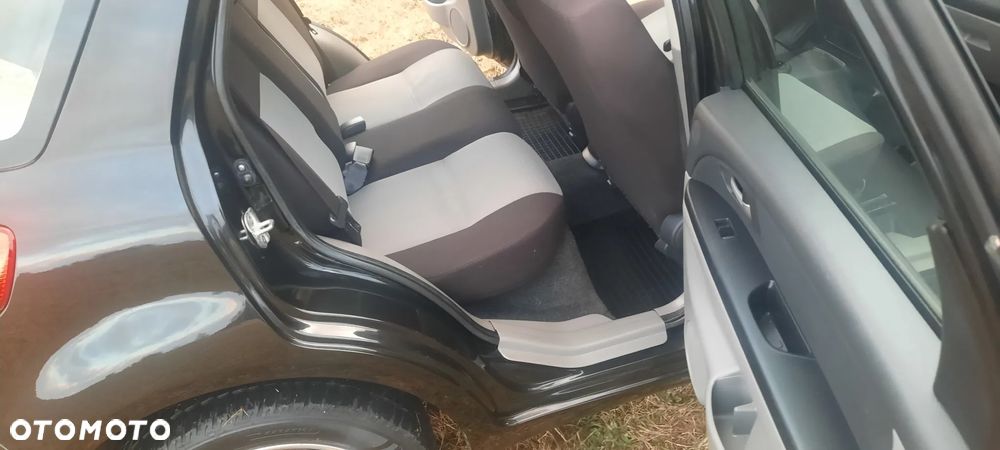 Suzuki SX4 - 14